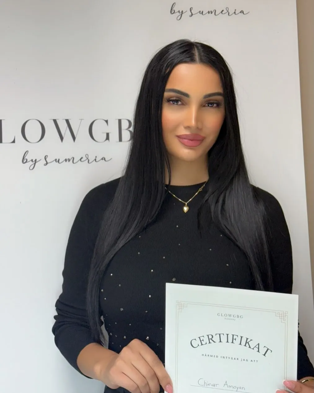 Personal på Greenstädbyrån AB som flyttstädar ett hem